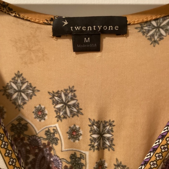 Top - Picture 5 of 5